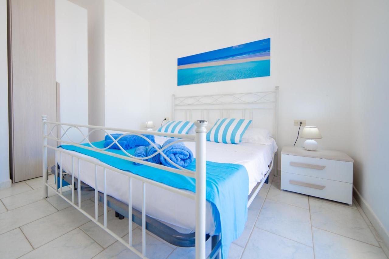 Spiaggia Bianca Apartments トッレ・ヴァード エクステリア 写真